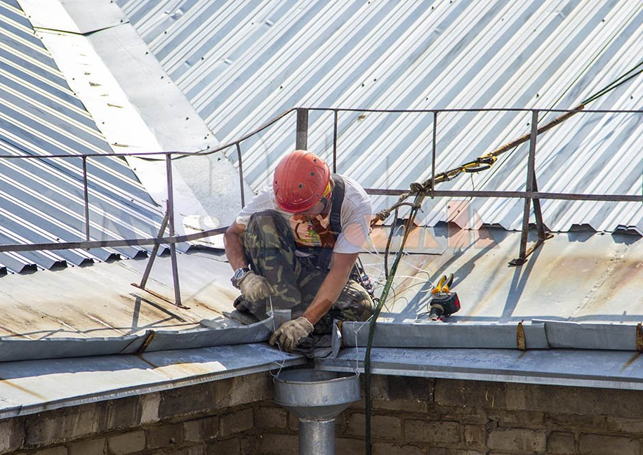 Монтаж водостоков Монтаж водостоков и воздуховодов